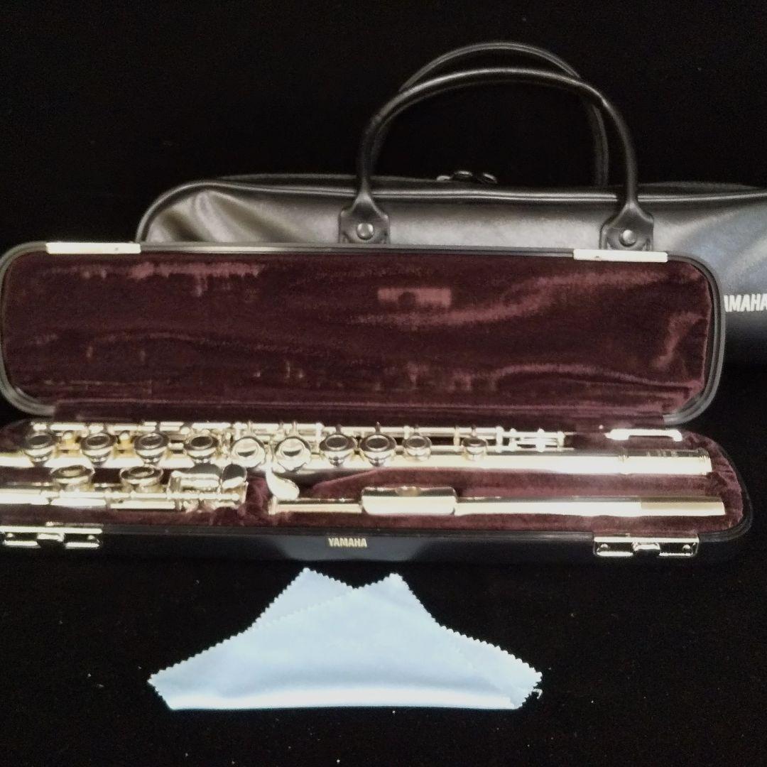 ♪森の工房♪人気抜群モデル‼️綺麗‼️ヤマハフルートYFL211SⅡ Eメカ