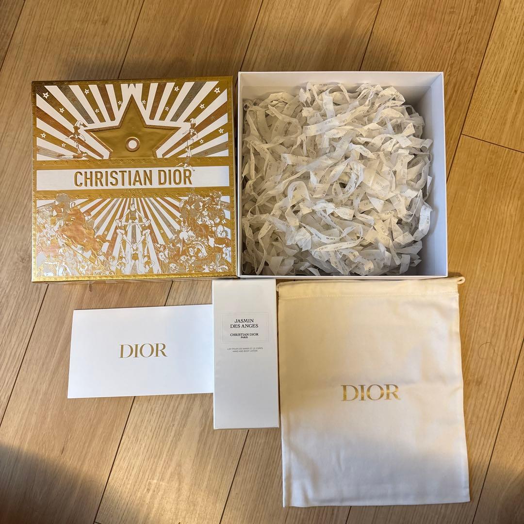 メゾン　ディオール ジャスミンデサンジュ ハンド＆ボディローション 350ml