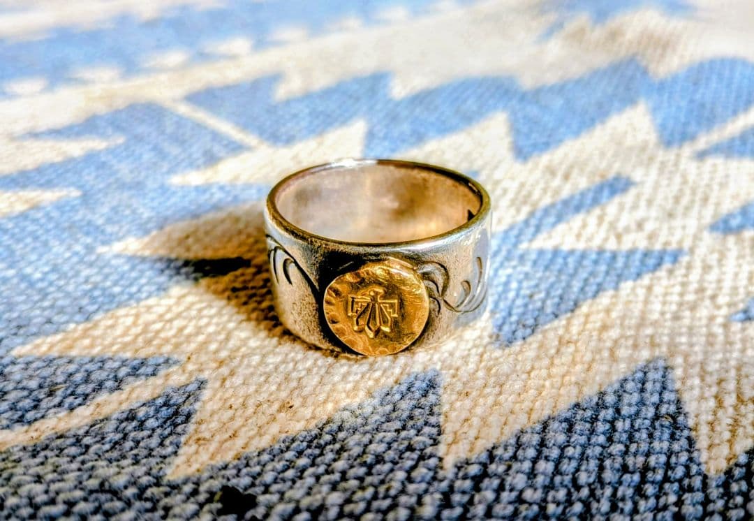 ゴールドサンダーバードｋ18平打ち リング