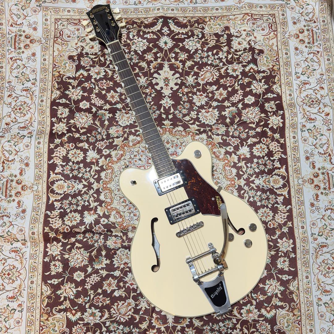 GRETSCH✴︎G2422T セミホロウ ビグスビー