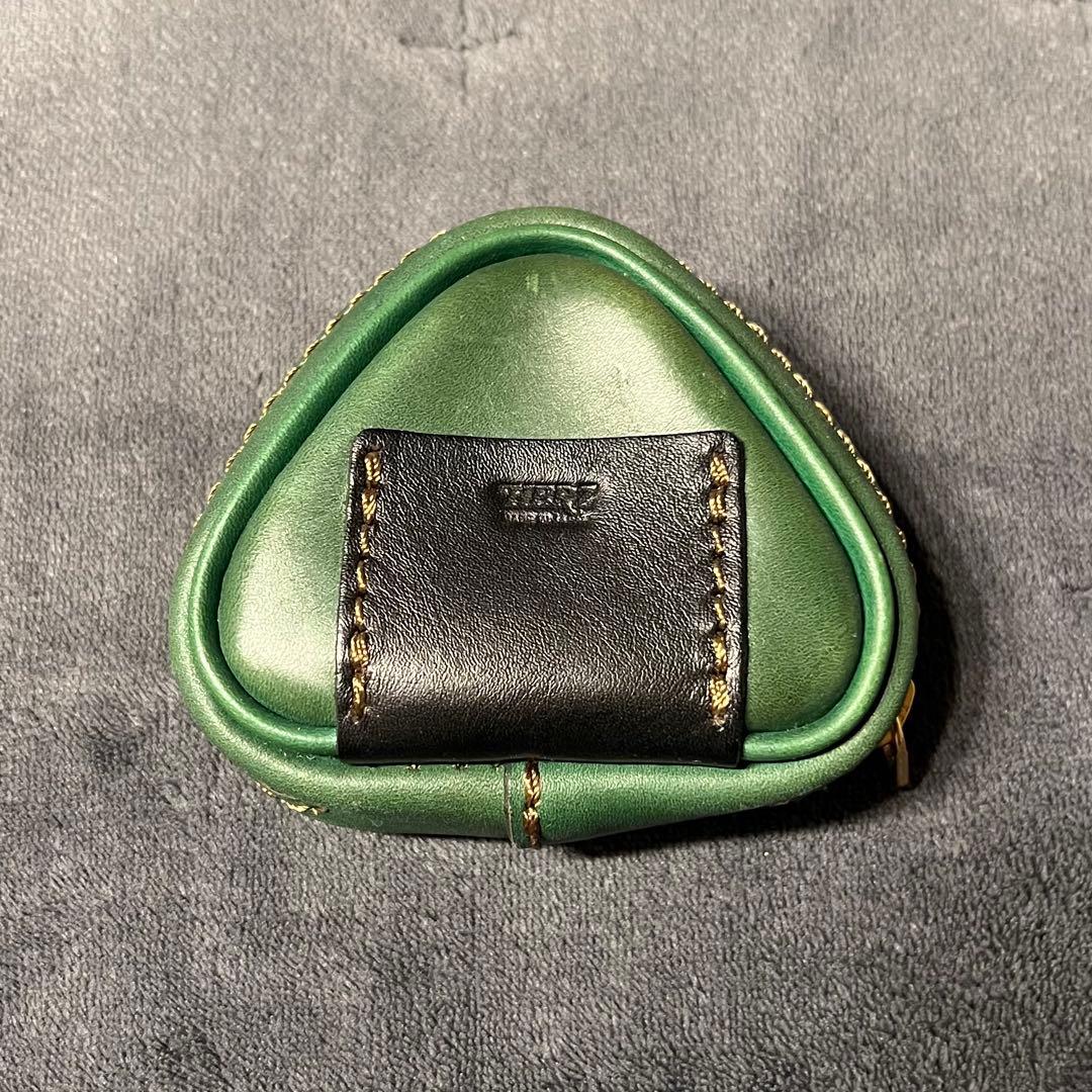 【色の変化などあり】HERZ ヘルツ　おにぎりポーチ　ボトルグリーン