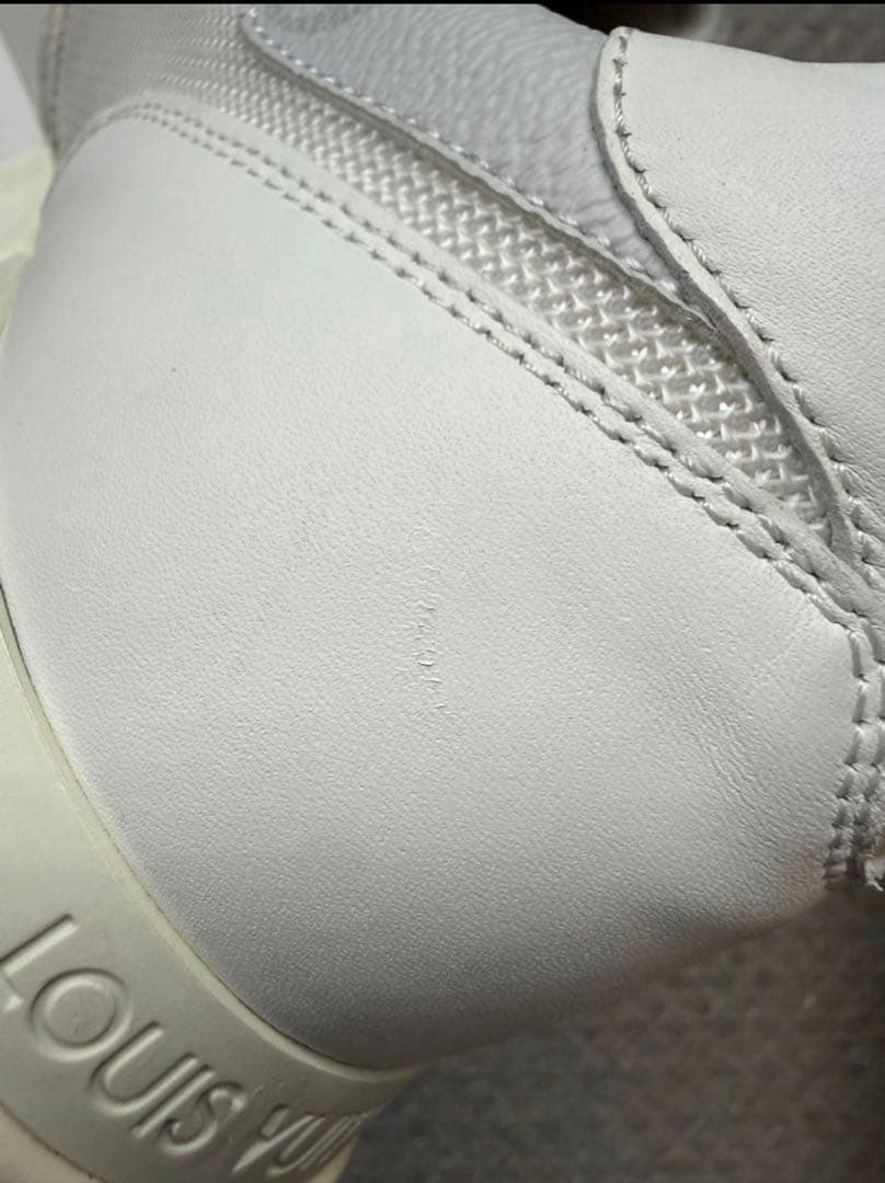ルイヴィトン ランアウェイ モノグラム スニーカー 26.5cm〜27cm相当