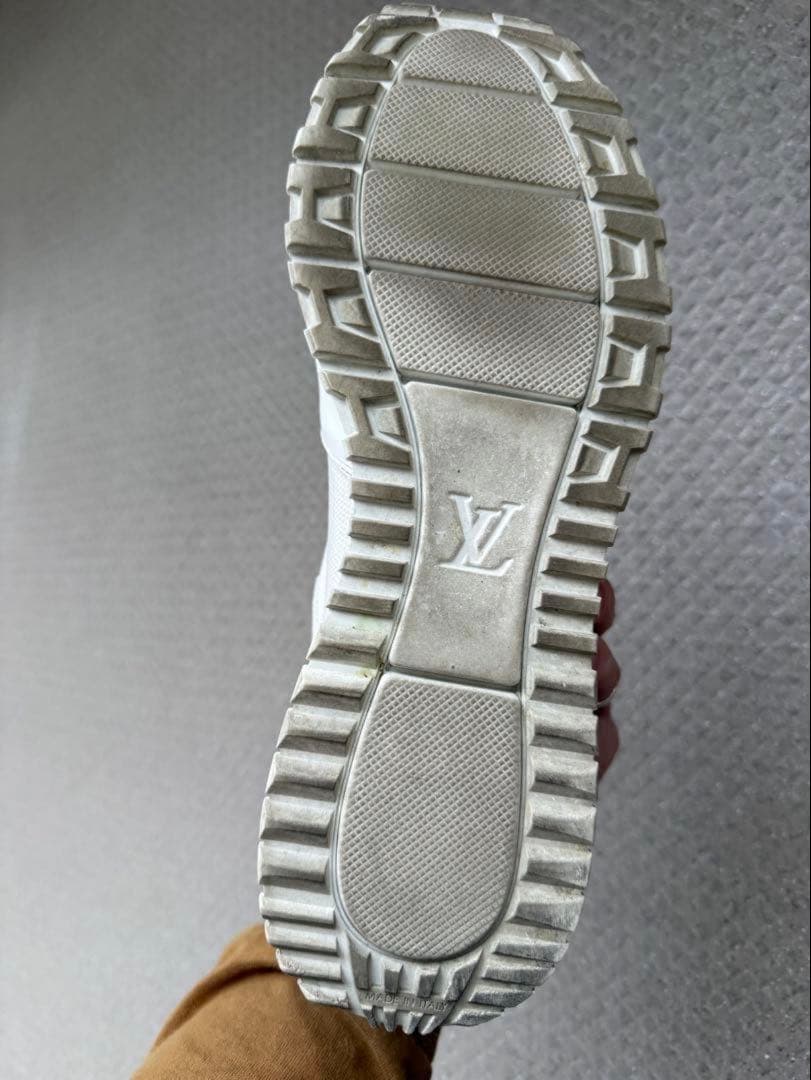 ルイヴィトン ランアウェイ モノグラム スニーカー 26.5cm〜27cm相当