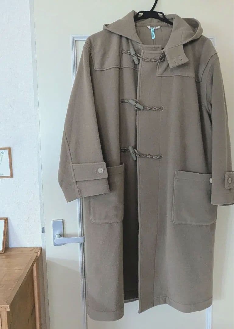 あ希有size女性向き美品 AURALEE カシミアウール混ビッグダッフル