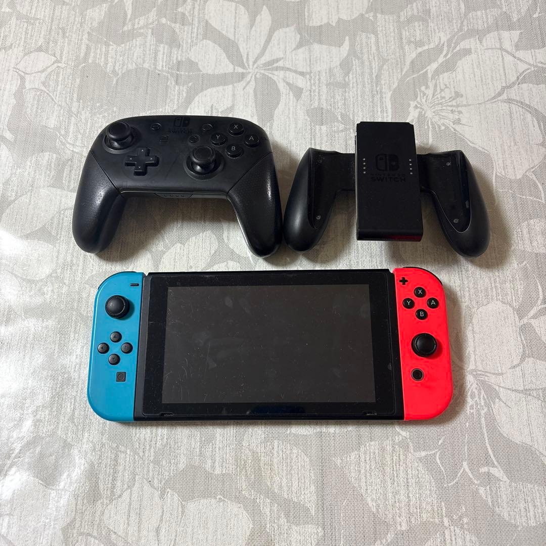 任天堂Switch本体、プラコン付き