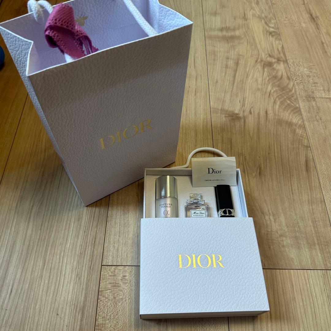 【新品未開封】ミス ディオール ディスカバリー セット　Dior ディオール 楽天市場】Dior ディオール 限定 フレグランス ディスカバリー キット