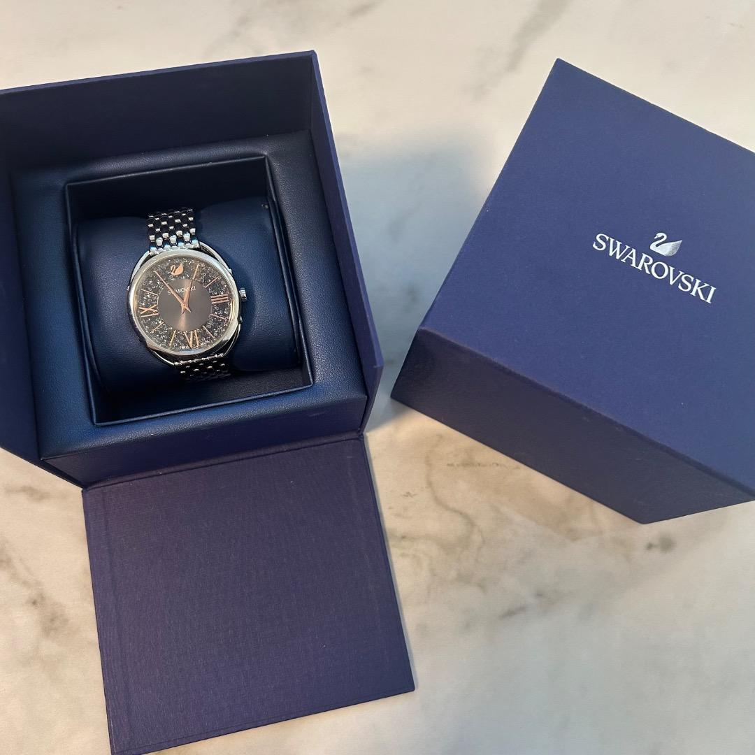 SWAROVSKI シルバーブレスレット 時計　レディース