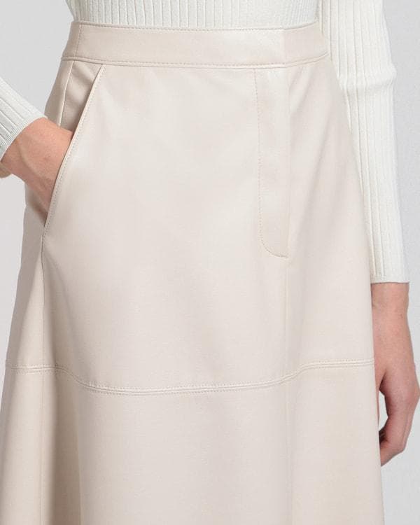 theory luxe 24SS ウォッシャブル フェイクレザー スカート - メルカリ