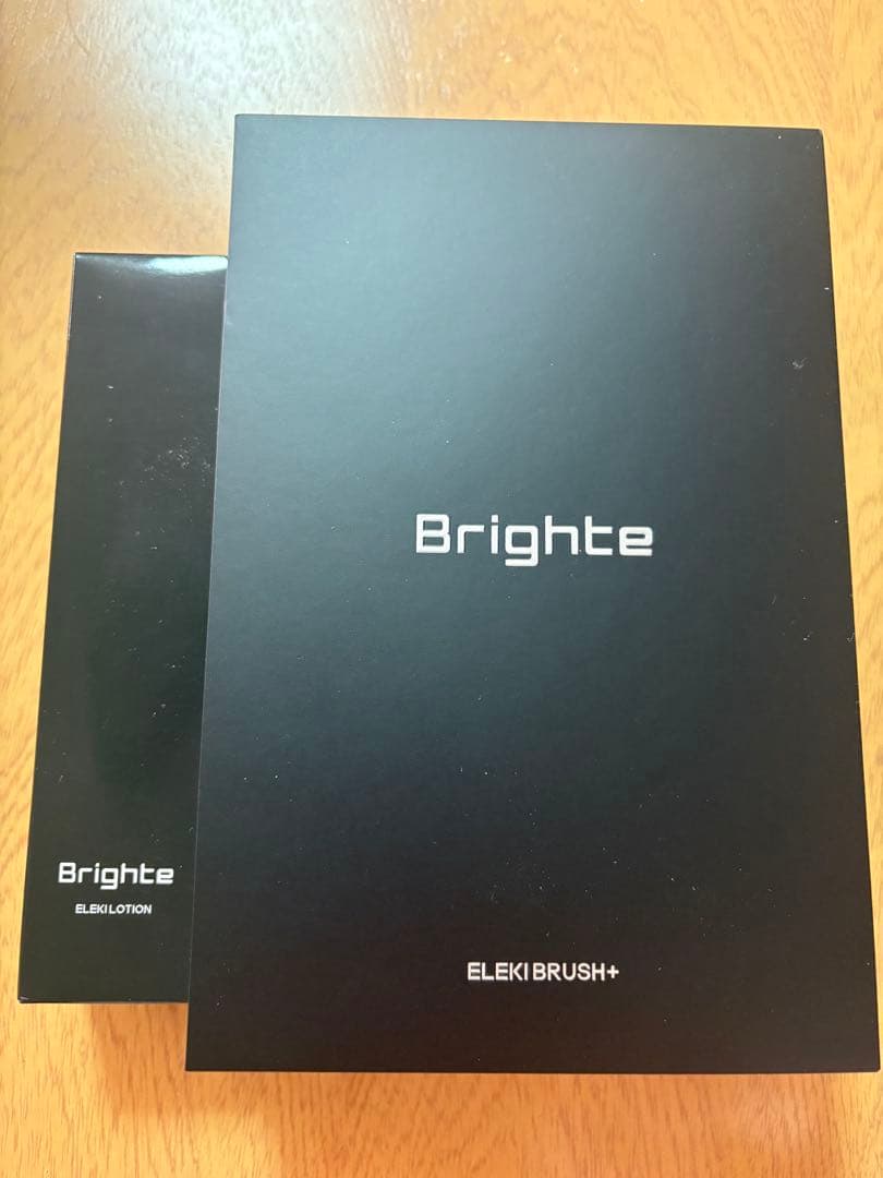 美顔器　Brighte ELEKI BRUSH + ブライト　エレキブラシプラス
