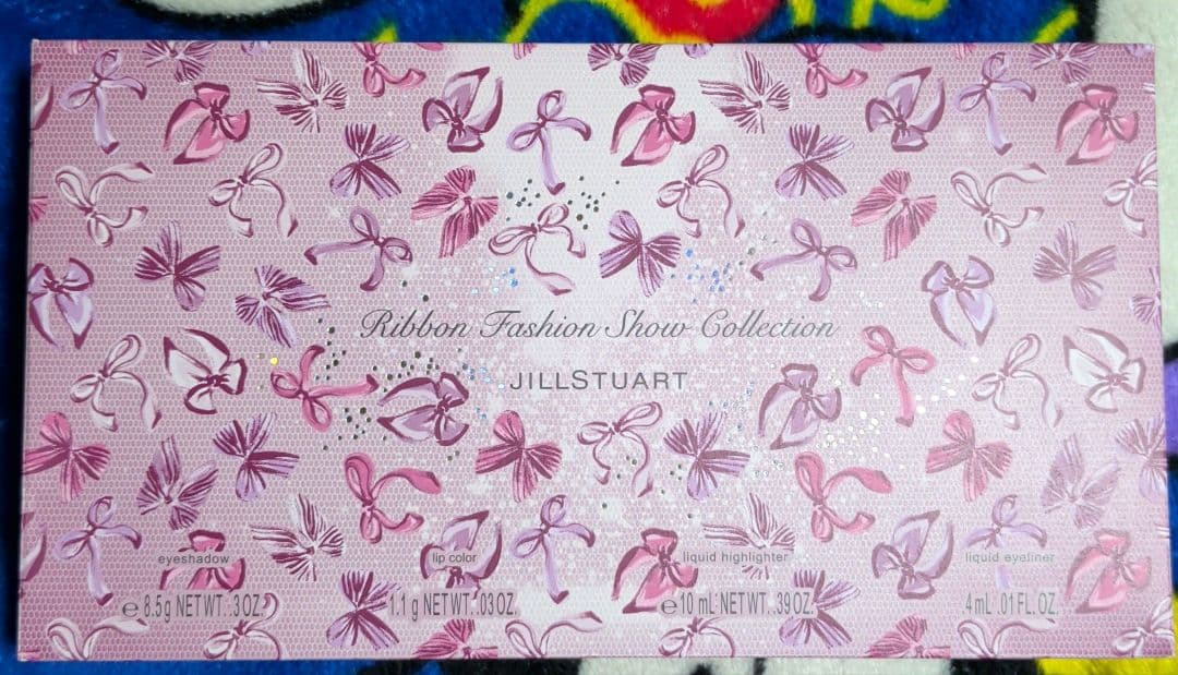 ジルスチュアート2025クリスマスコフレ★リボンファッションショー★外箱付