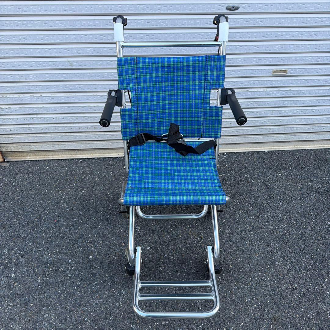 軽量 折りたたみ 介助式車椅子 バッグ付 美品【A-268】
