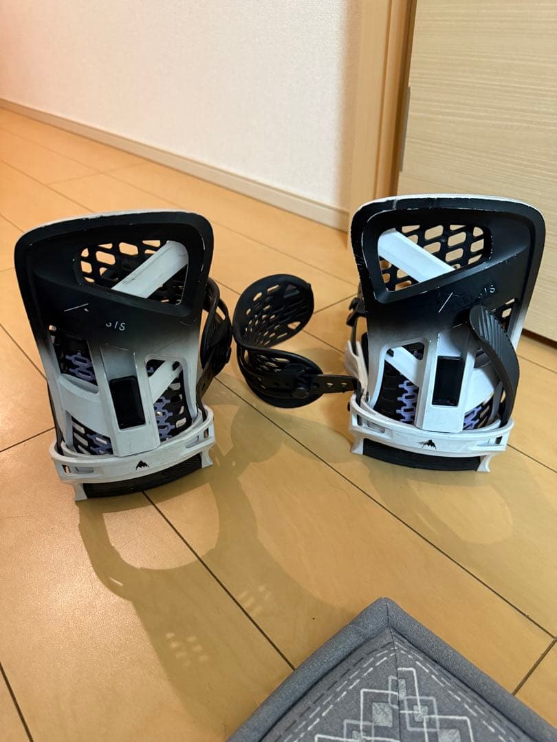 バートン　ジェネシス　mサイズ