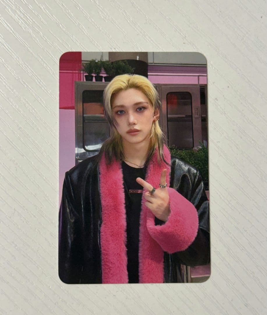 stray kids　ポップアップ　リアルタッチ　QR　フィリックス　トレカ