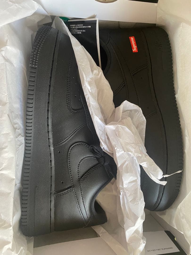 Supreme × Nike Air Force 1 Low \