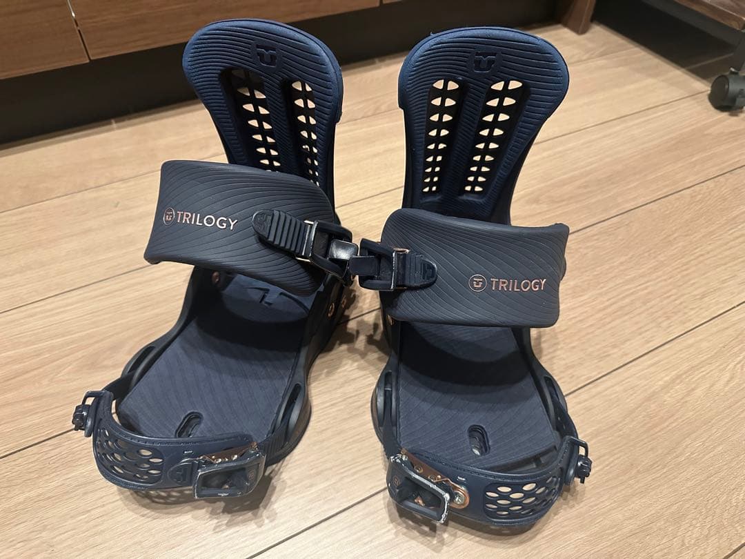 スノーボード ビンディング バイン ユニオン S トリロジー　保証書つき