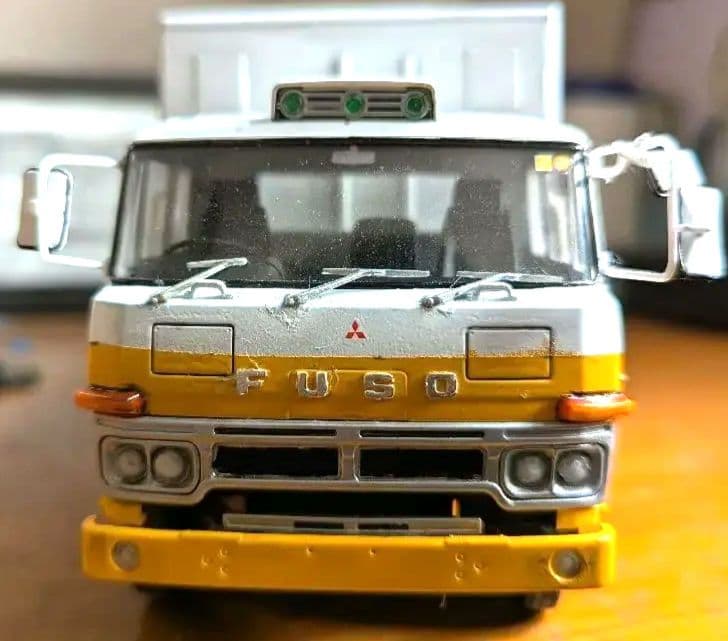 プラモデル完成品三菱ふそうＦU