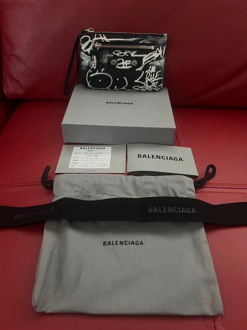 美品　BALENCIAGA グラフィティケース　小銭入れ　バレンシアガ