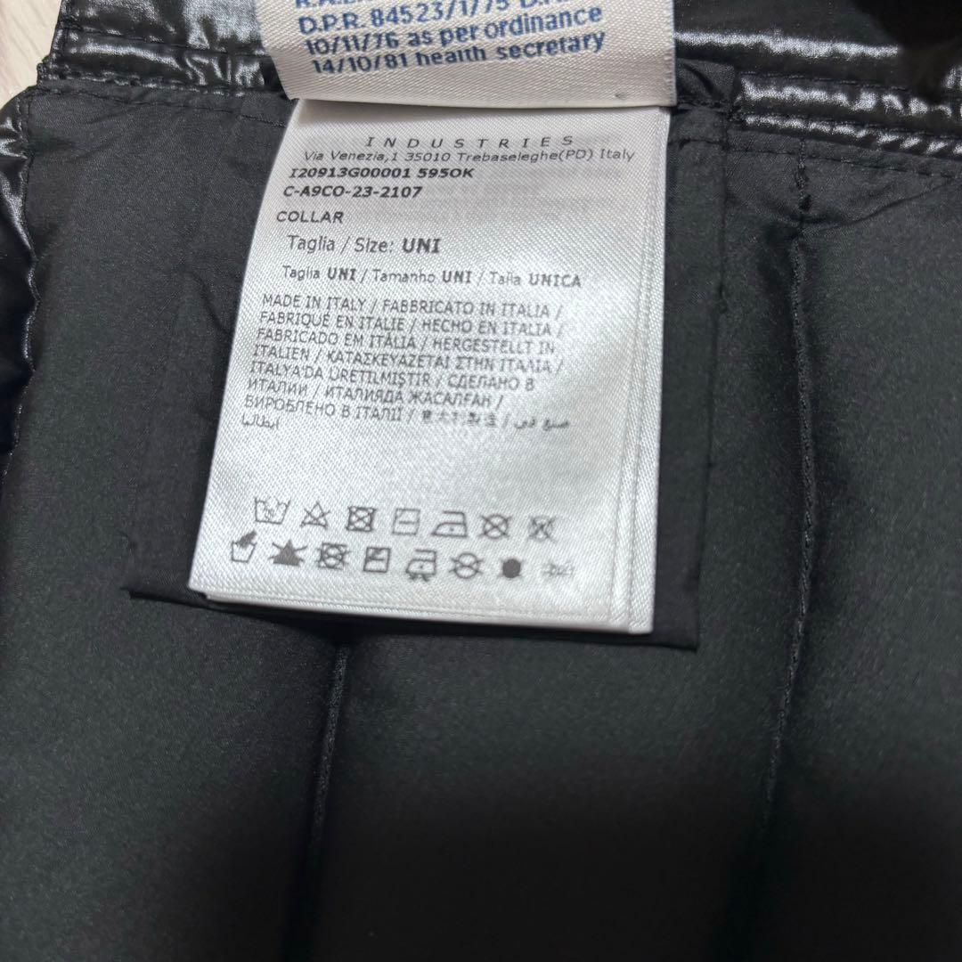 新品同様 モンクレール 黒 BLACK ダウン ネックウォーマー 4K54 - メルカリ