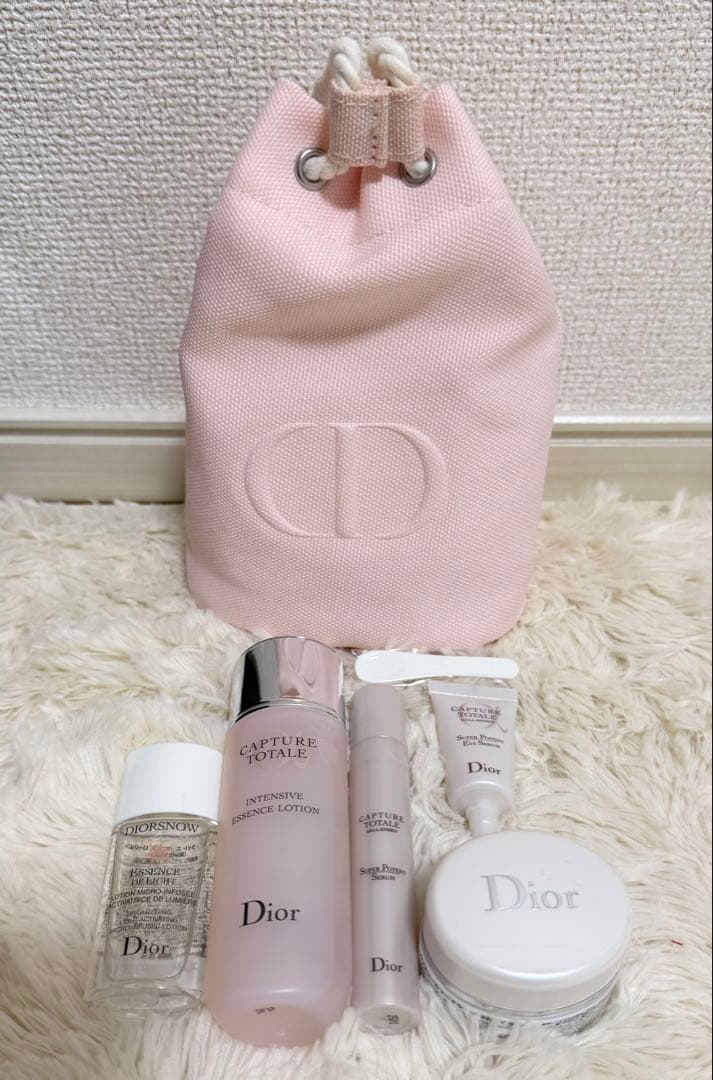 最終値下げ‼️【新品】ディオールカプチュール トータル C ENGYポーチセット