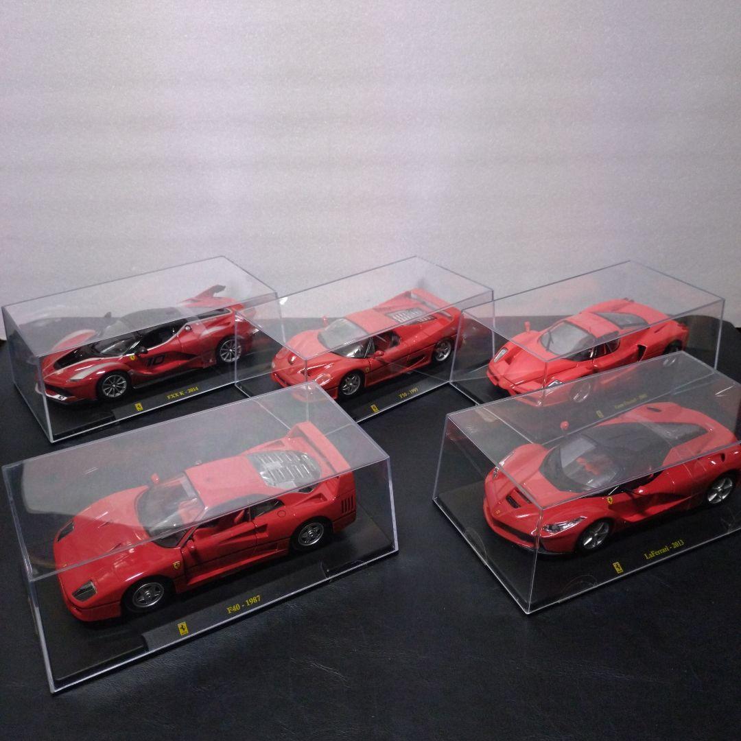 Burago フェラーリミニカー scale 1.24