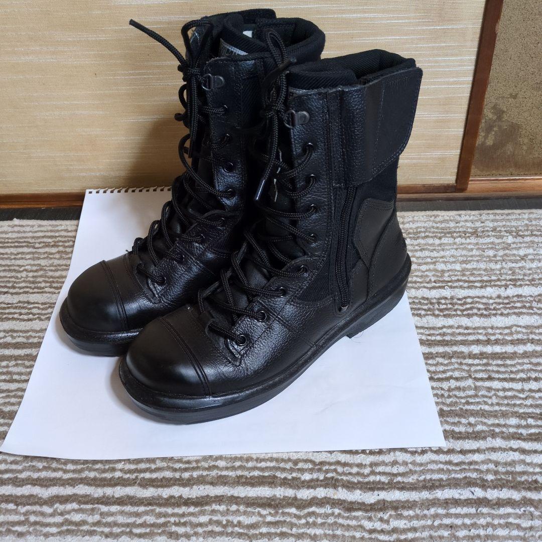 編上靴:編み上げ安全靴