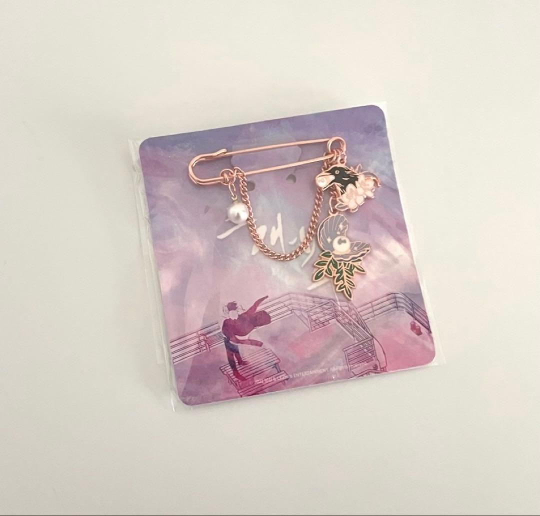 韓国BL 真珠を産む少年 ピンブローチ