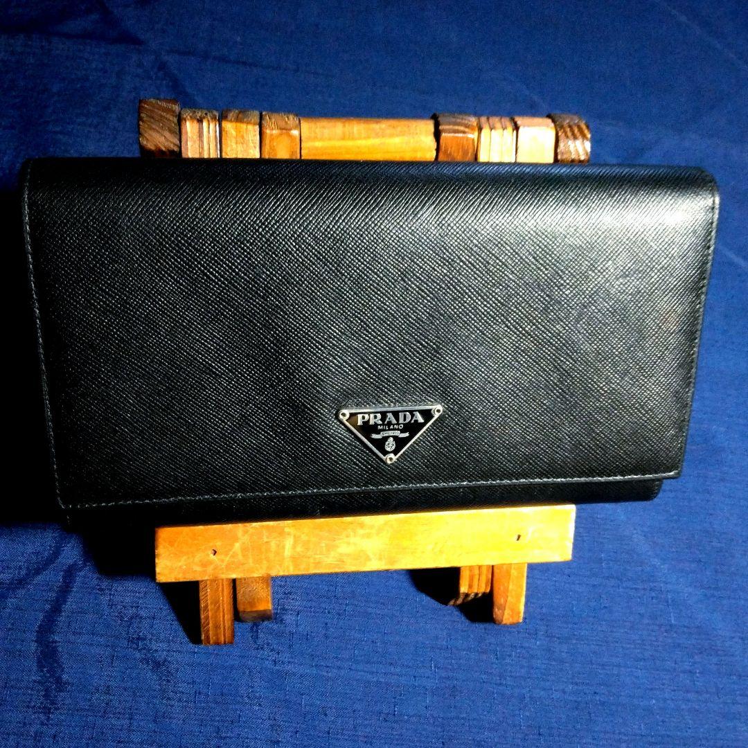 PRADA　プラダ　長財布　サフィアーノ レザー 　二つ折り
