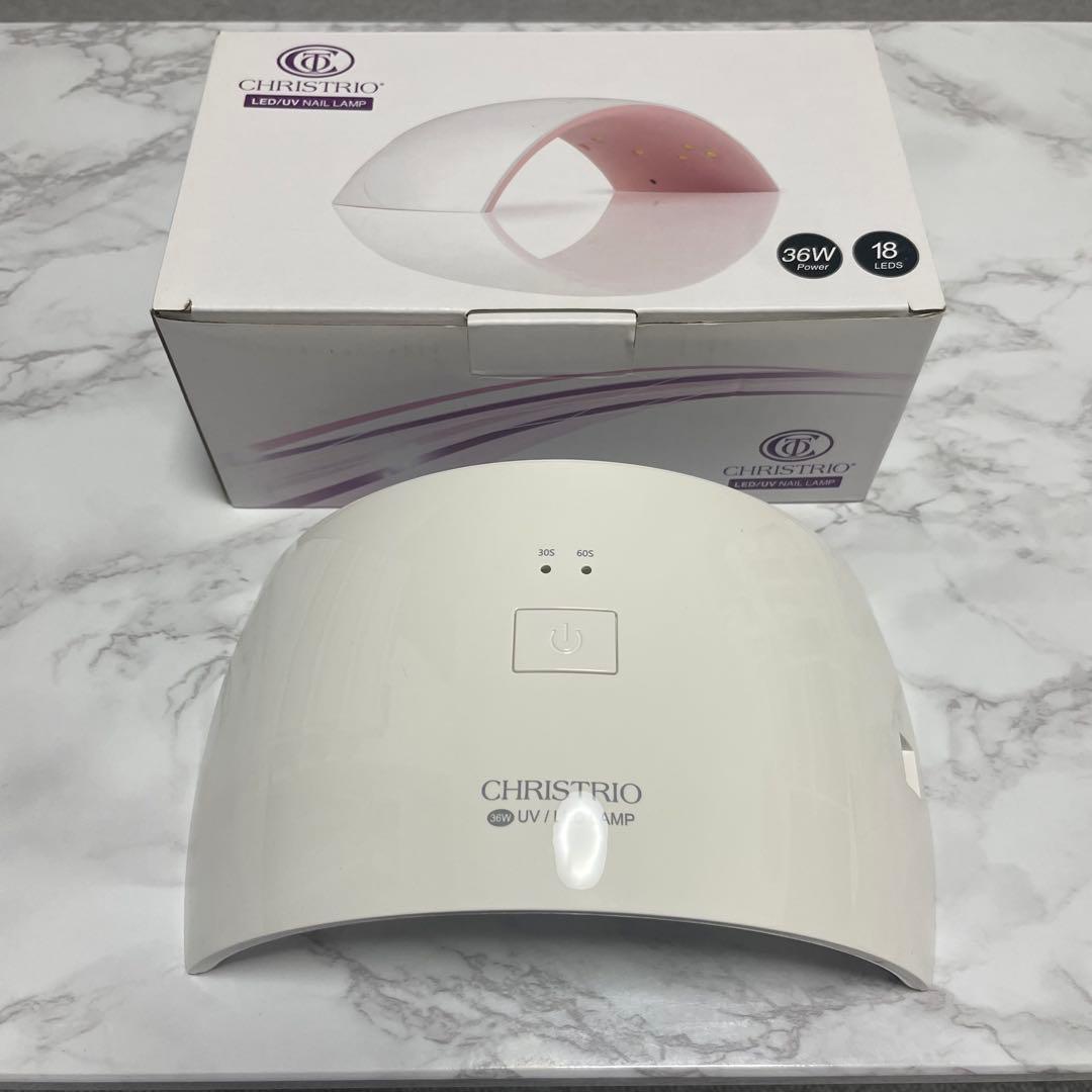 クリストリオ ネイルライト