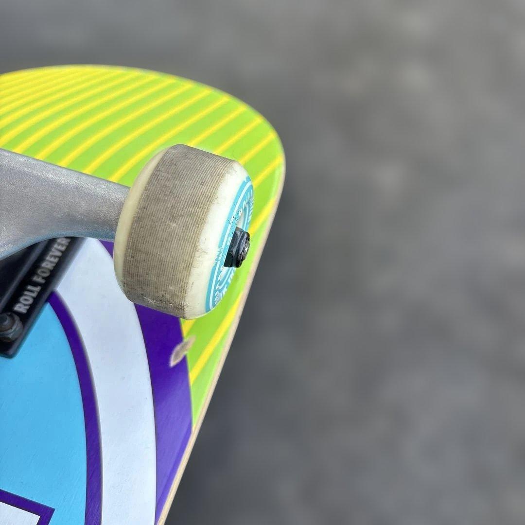 美品。REAL スケートボード コンプリートセット 7.75inch