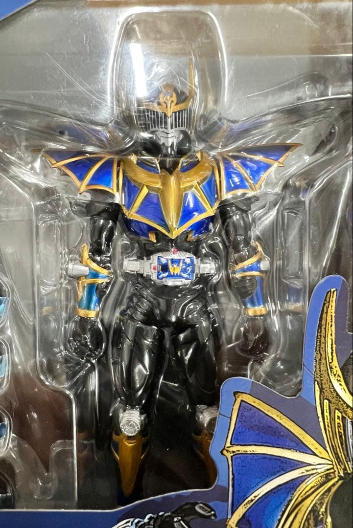 S.H.Figuarts　仮面ライダーナイトサバイブ　未開封