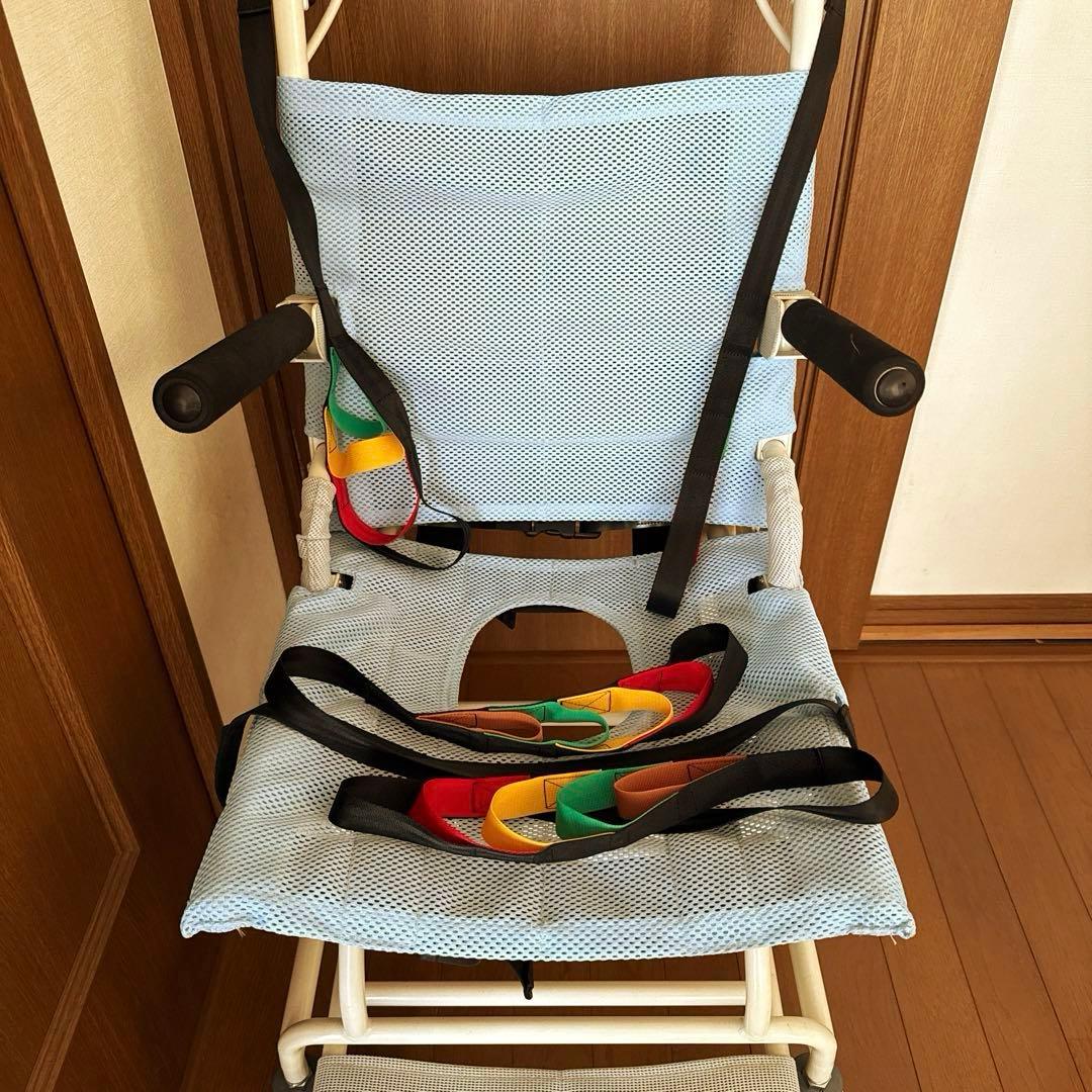 値下美品・ 入浴用車椅子 メッシュ 水色