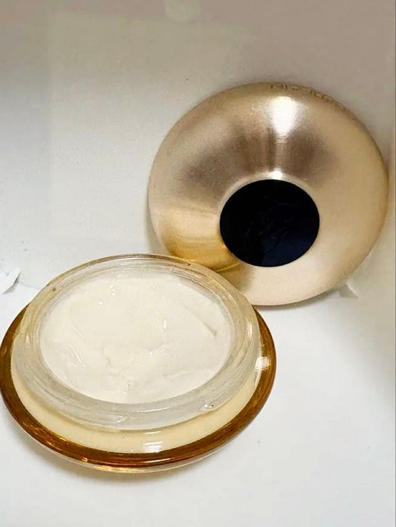 ゲランオーキデアンペリアルゴールドノビレクリームクリーム 定価97900円