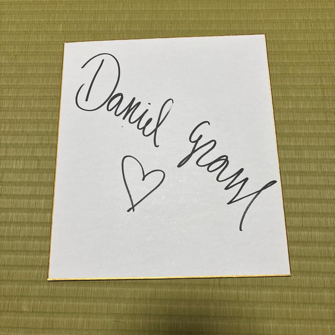 イタリア代表フィギュアスケート ダニエル・グラスル直筆サイン色紙