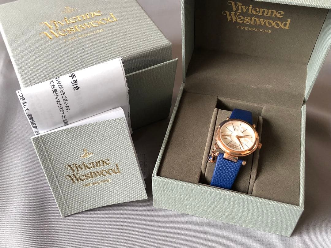 【ほぼ未使用】Vivienne Westwood Time Machine 中古・古着通販】Vivienne Westwood (ヴィヴィアンウエストウッド