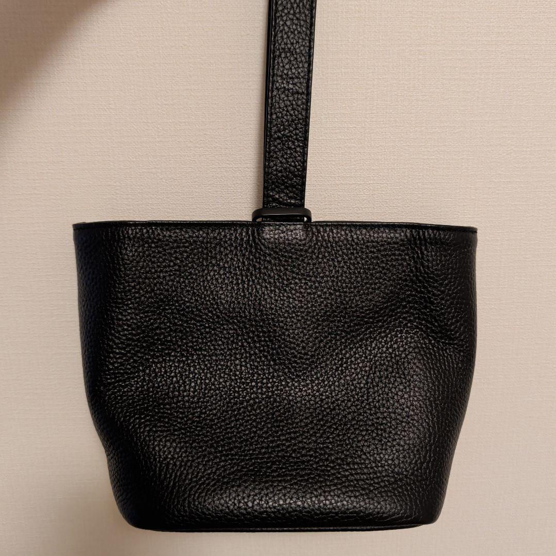 HushTug ブラックレザー トートバッグ