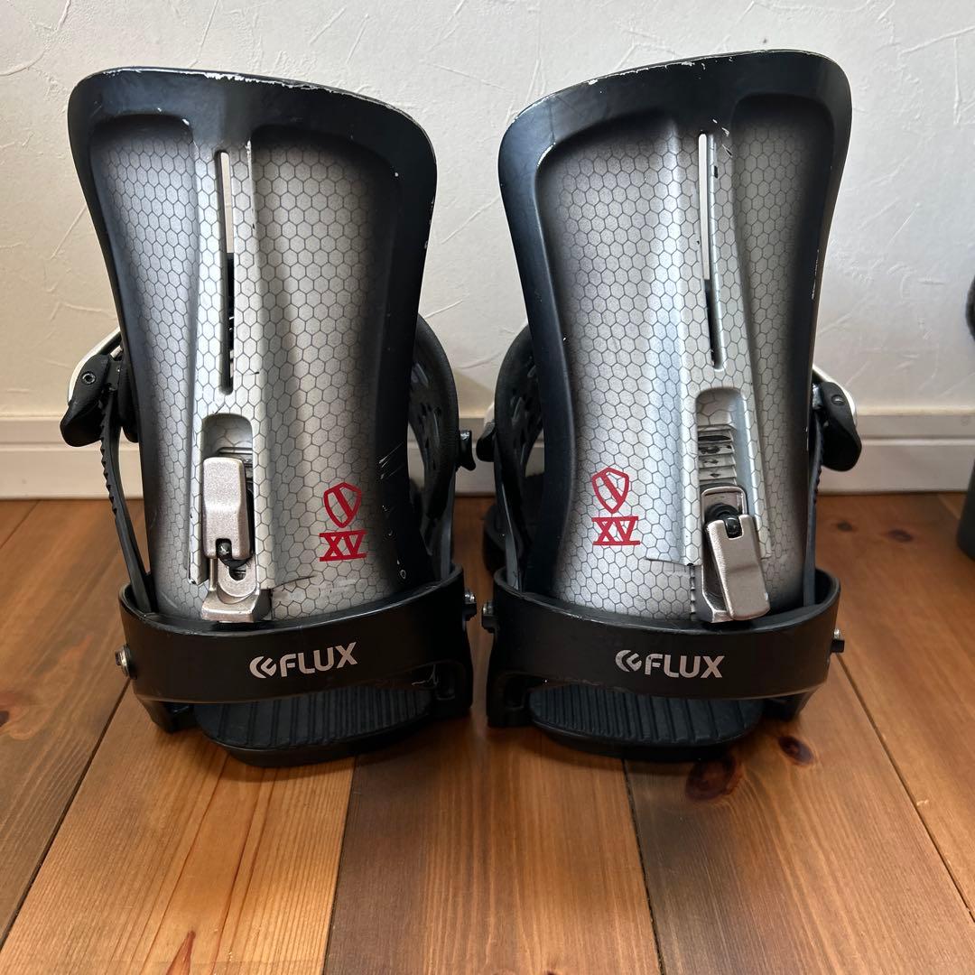 FLUX XV ブラック スノーボードビンディング
