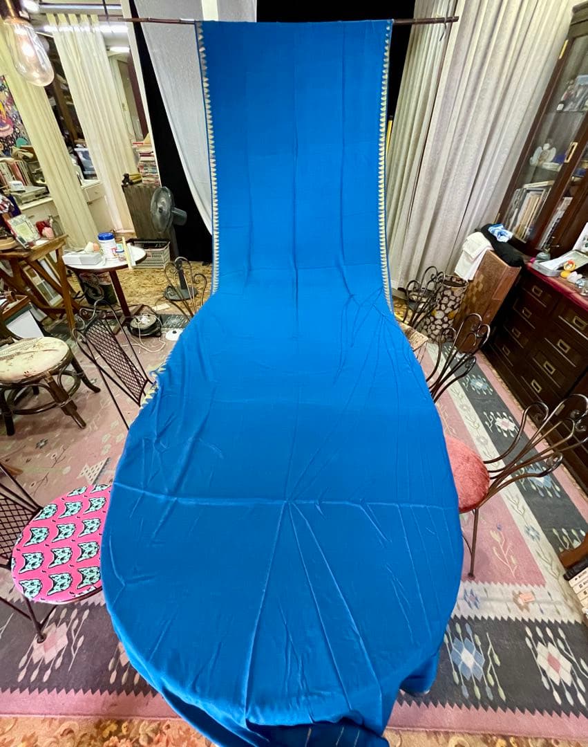 インドシルクサリーブルー& ゴールド