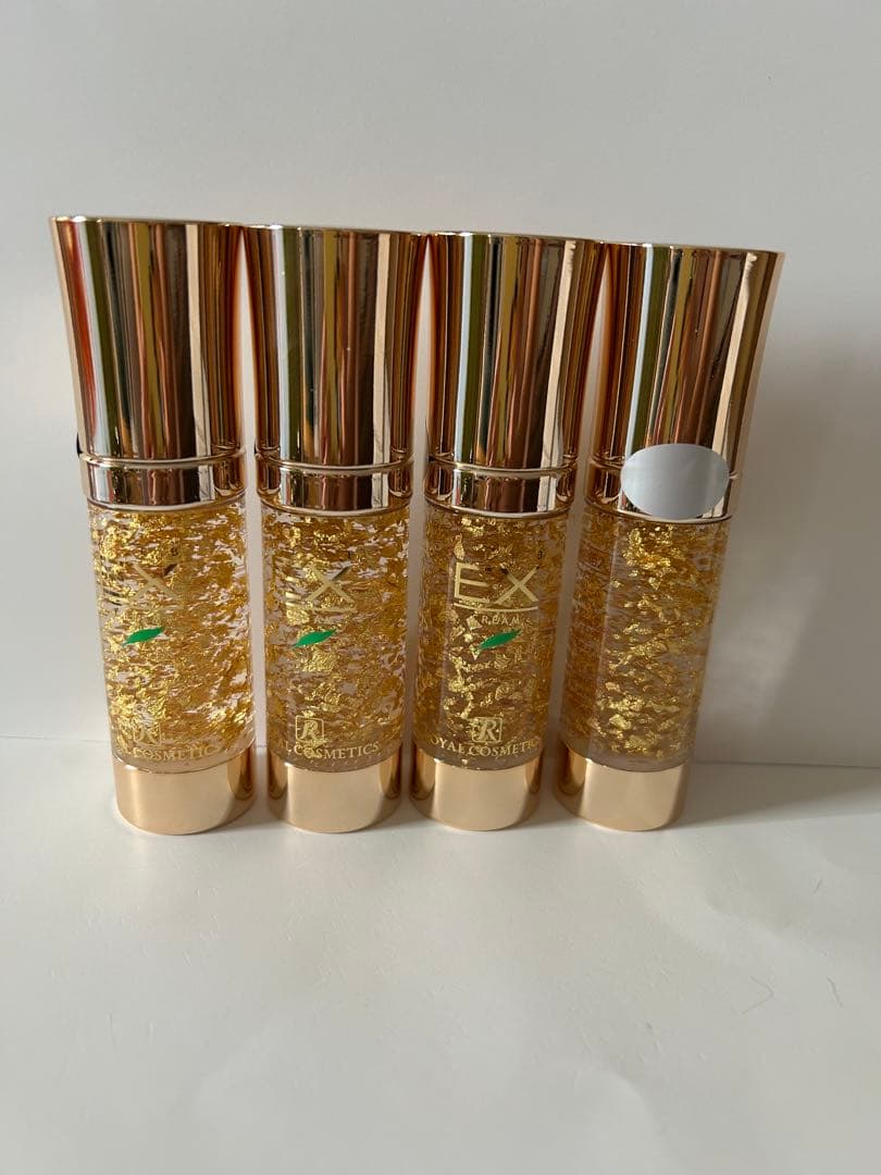 TUM　ロイヤルハーブEXクリームミニ　４個セット　箱なし