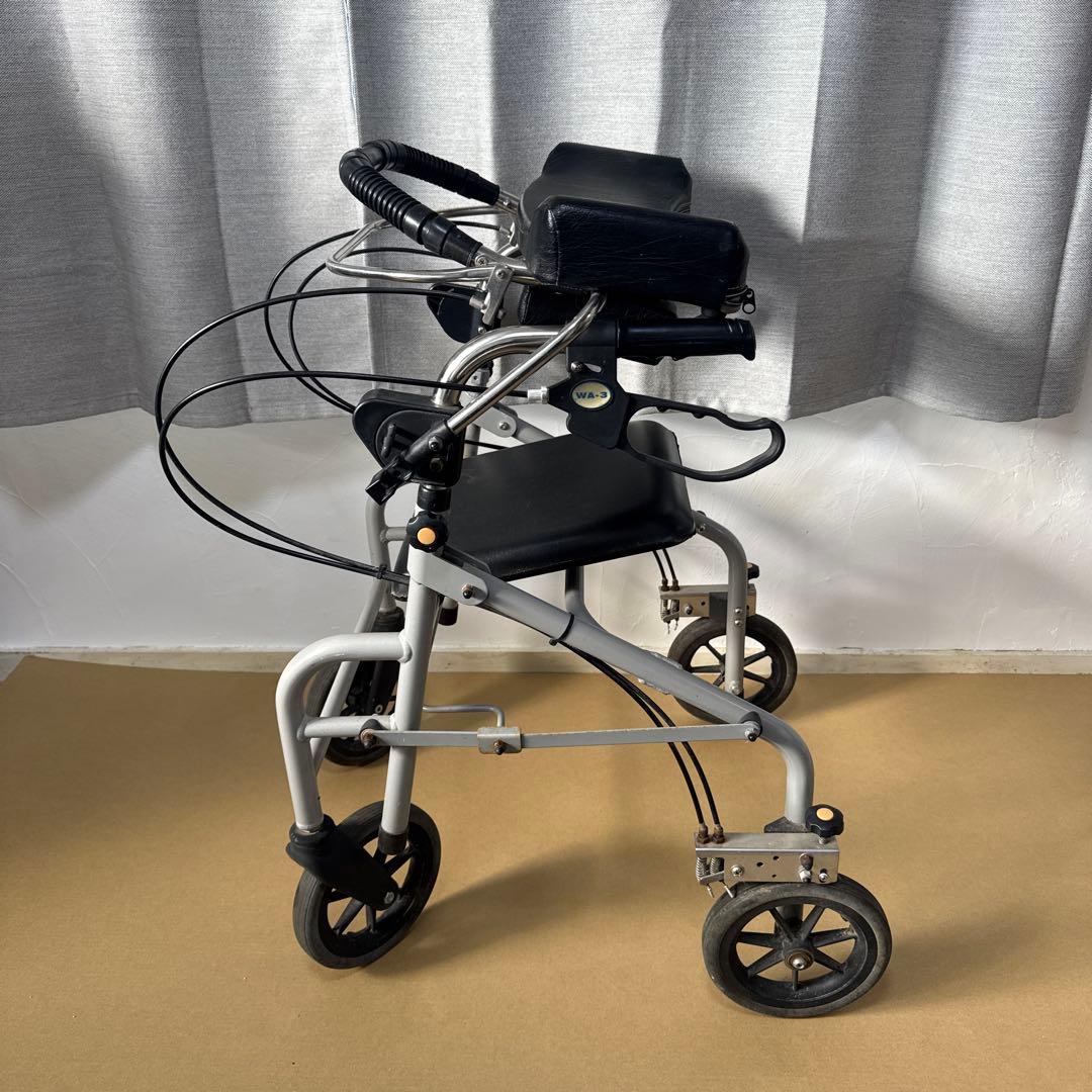 歩行補助車　wa-3
