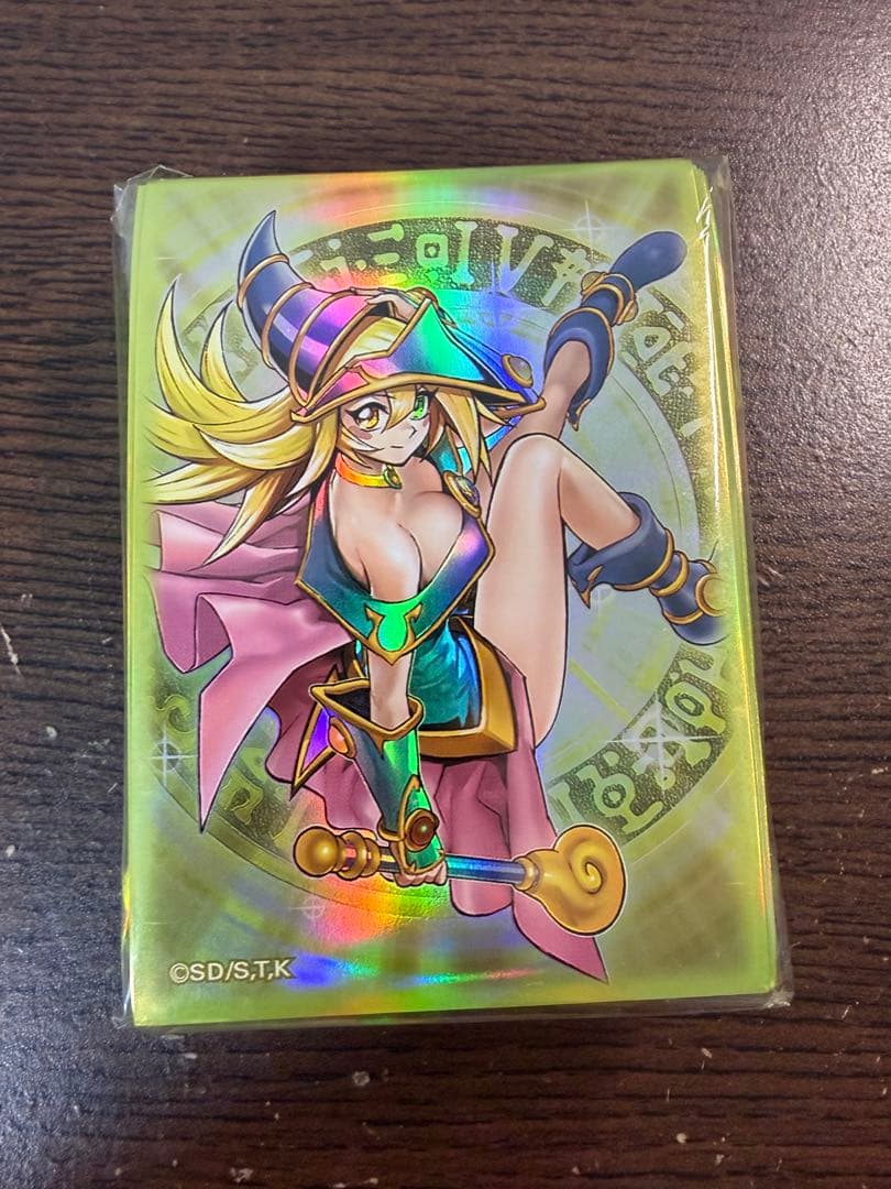 即日発送】遊戯王 魔術師の弟子ブラック・マジシャン・ガール スリーブ
