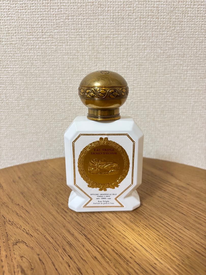 ビュリー　香水　リケンデコス