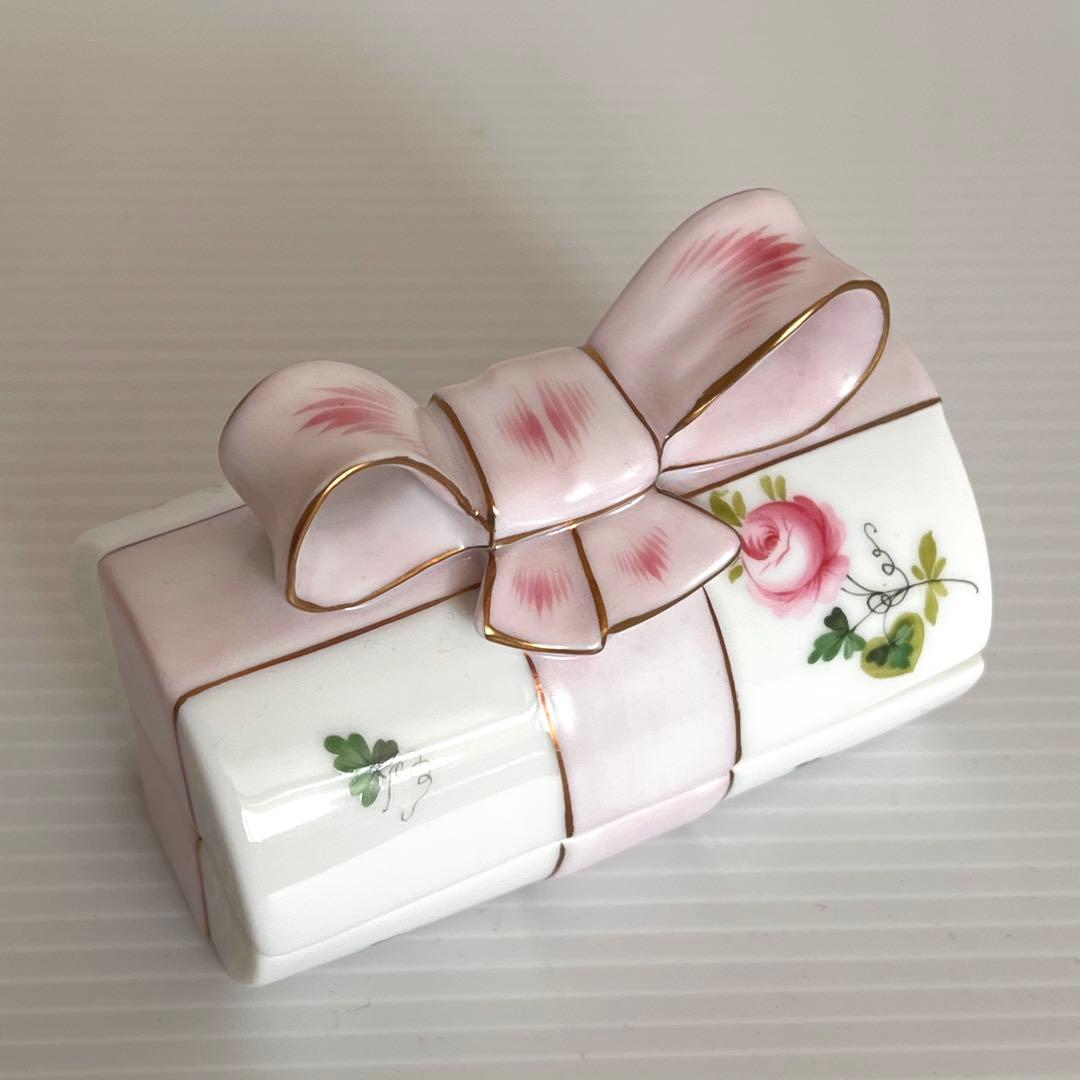 ヘレンド ウィーンの薔薇 ピンク リボンボックス 小物入れ