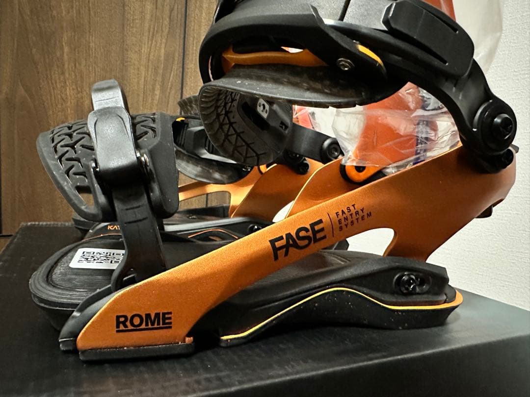 新品 ROME KATANA AW FASE25〜26 M/L サイズ オレンジ - メルカリ