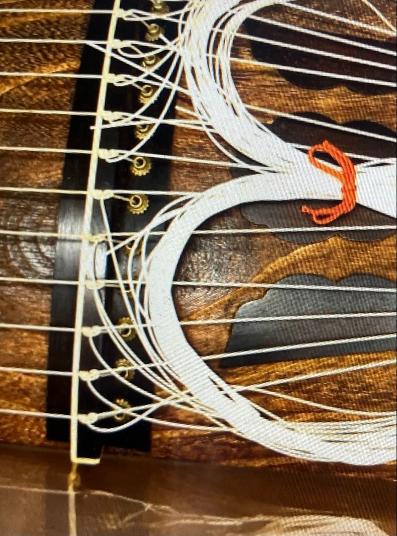 13弦お琴 並甲 すだれ彫り 並甲 すだれ彫り 琴柱他一式付き