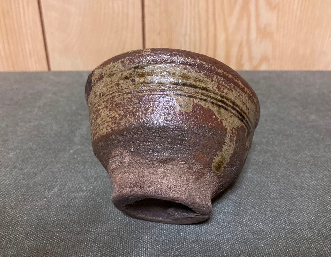 伊羅保片口ぐい呑み(検索古伊羅保黄瀬戸古唐津酒器|mercariメルカリ