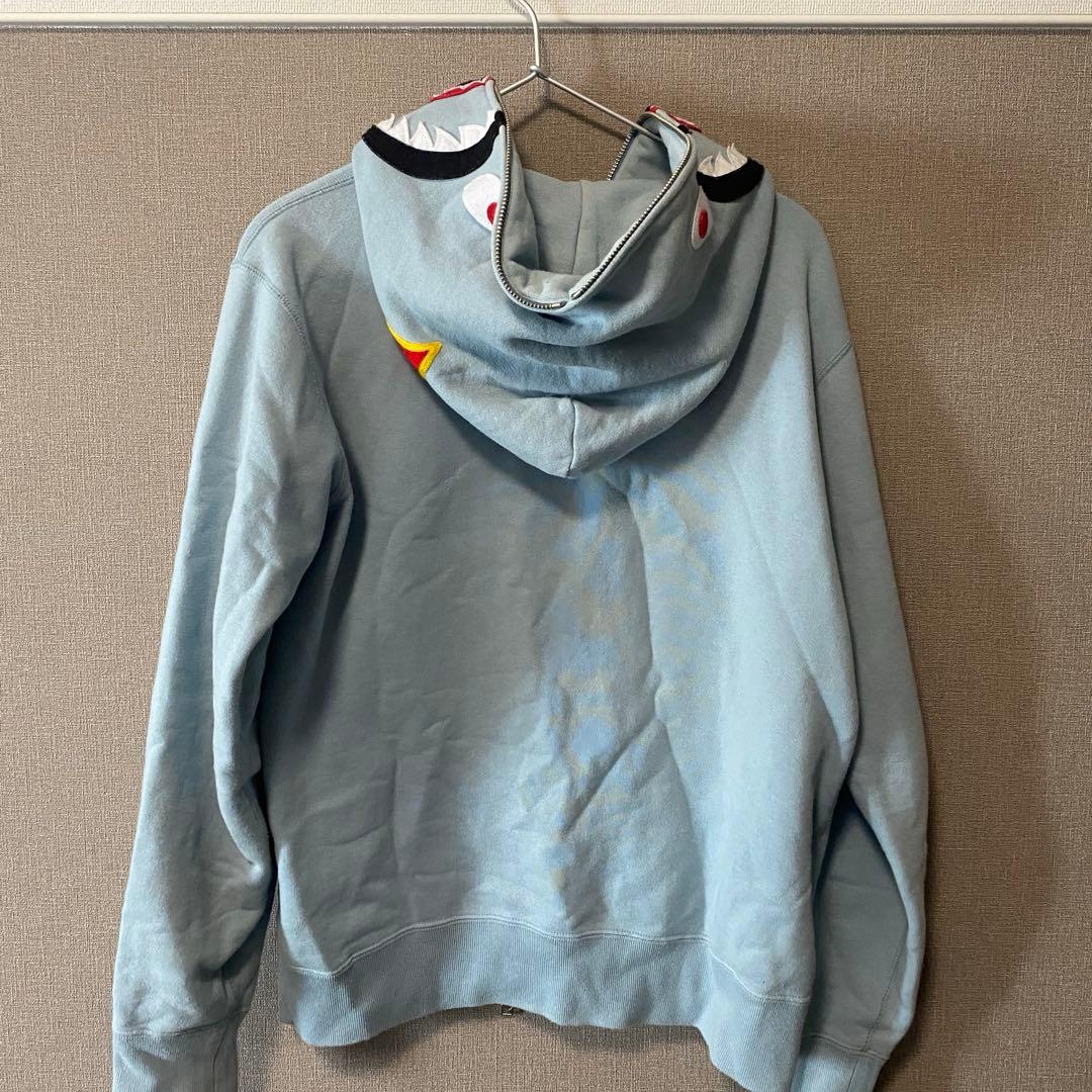 A Bathing Ape シャークパーカー 水色 - メルカリ