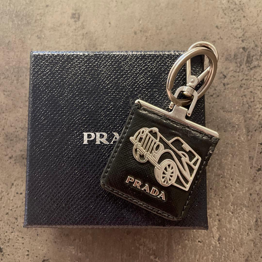 小麦粉@　PRADA キーホルダー クラシックカー