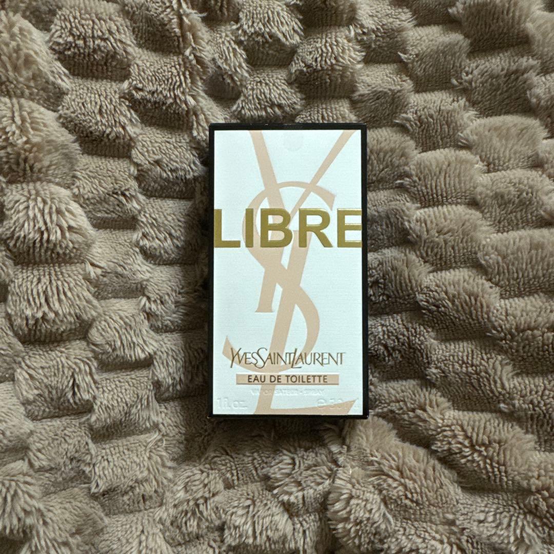 未開封 イヴ・サンローラン リブレ オーデトワレ 30ml