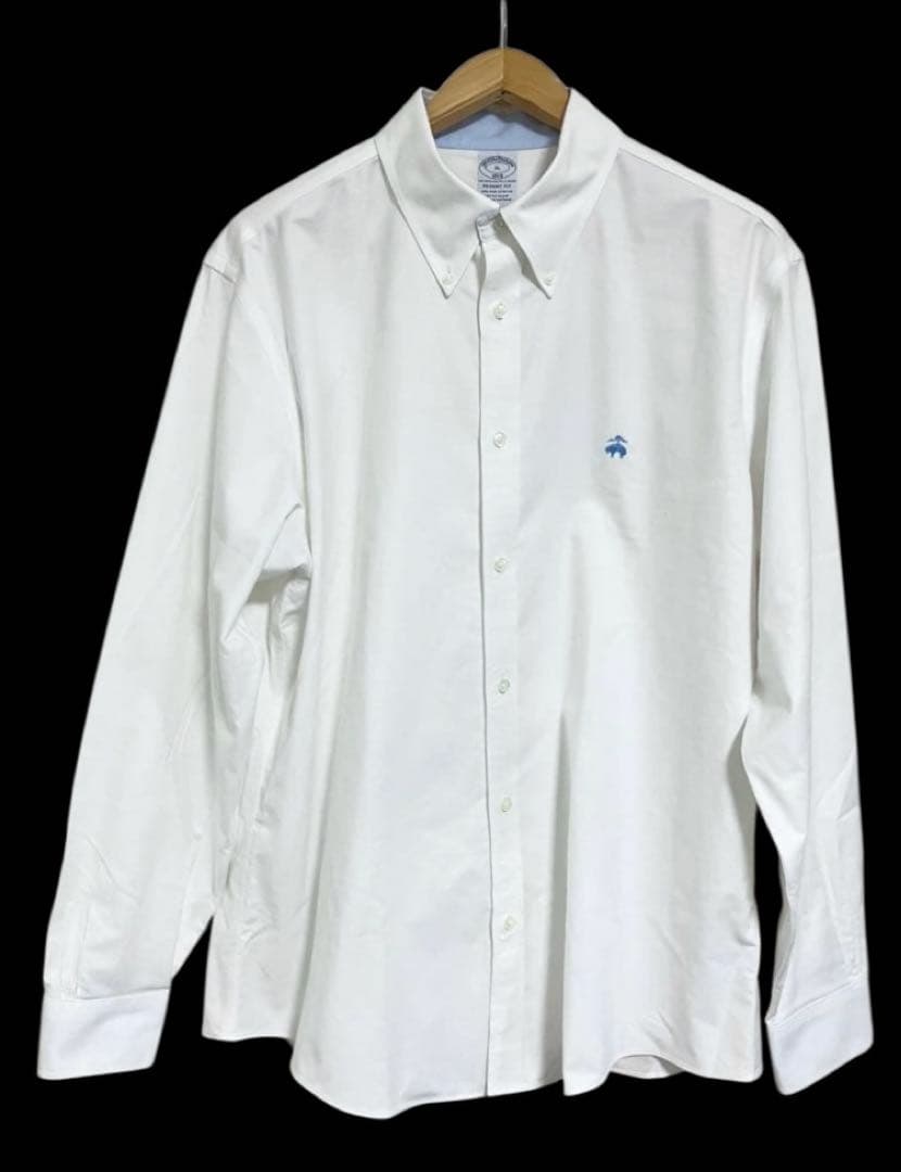 Brooks Brothersの長袖ボタンダウンシャツ　送料無料　Sサイズ/白