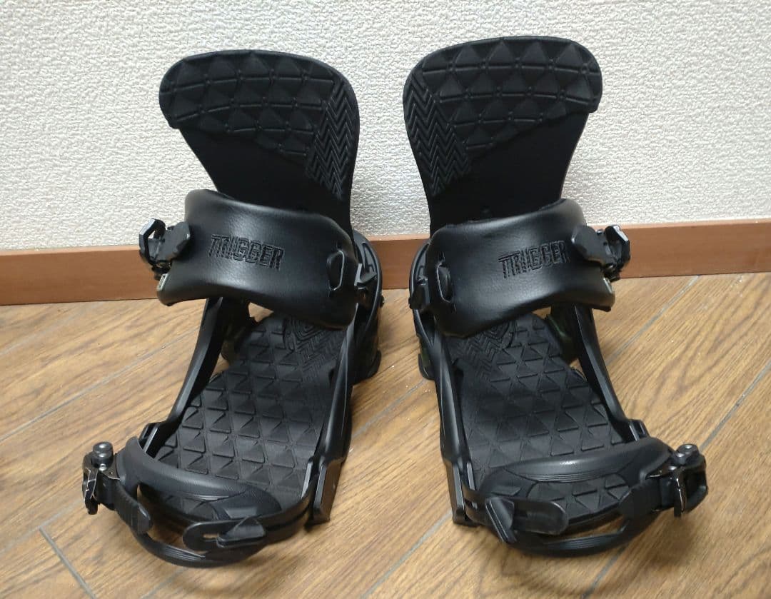 SALOMON TRIGGER Sサイズ　サロモン